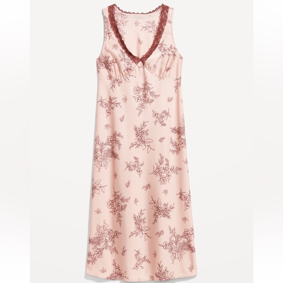 Old Navy Dresses & Skirts - 🏖️10 items for $20☀️ Old Navy V neck Floral Lace Trim Midi Dress